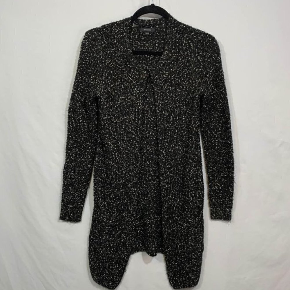 𝅺rw&co knit cardigan. Black and  XS. Front pockets. Excellent condition